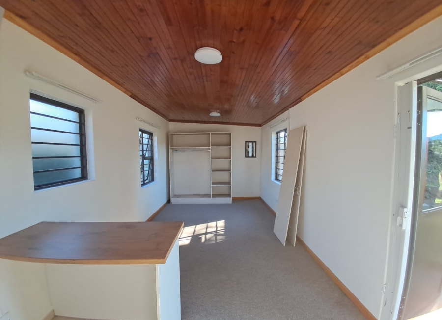 To Let  Bedroom Property for Rent in George South Western Cape